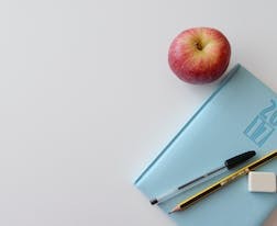 2025年考廣西大學(xué)要多少分 錄取分?jǐn)?shù)線是什么